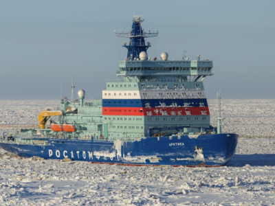 Russia Steps Up Arctic Route Trade with New Icebreaker 